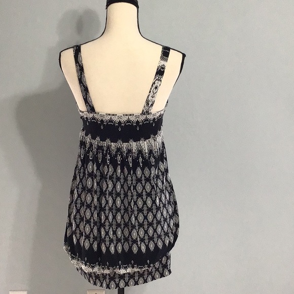 FOREVER 21 BANDED TANK - Picture 4 of 5